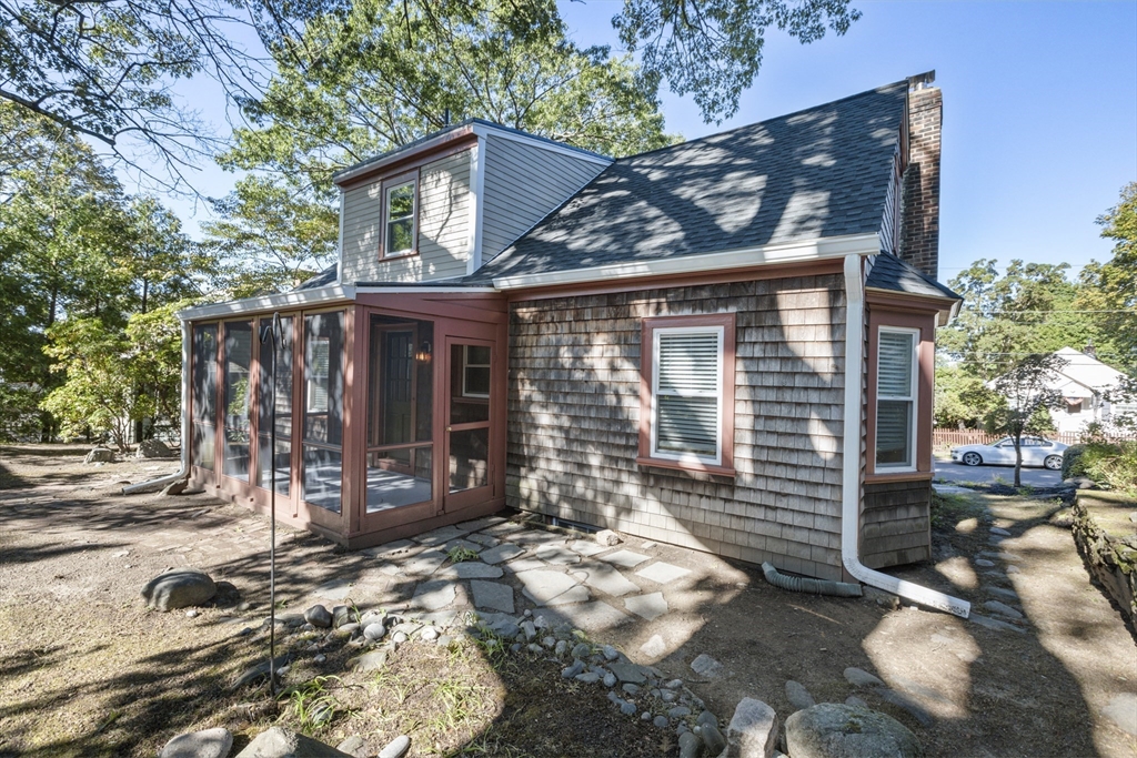 74 Blodgett Avenue