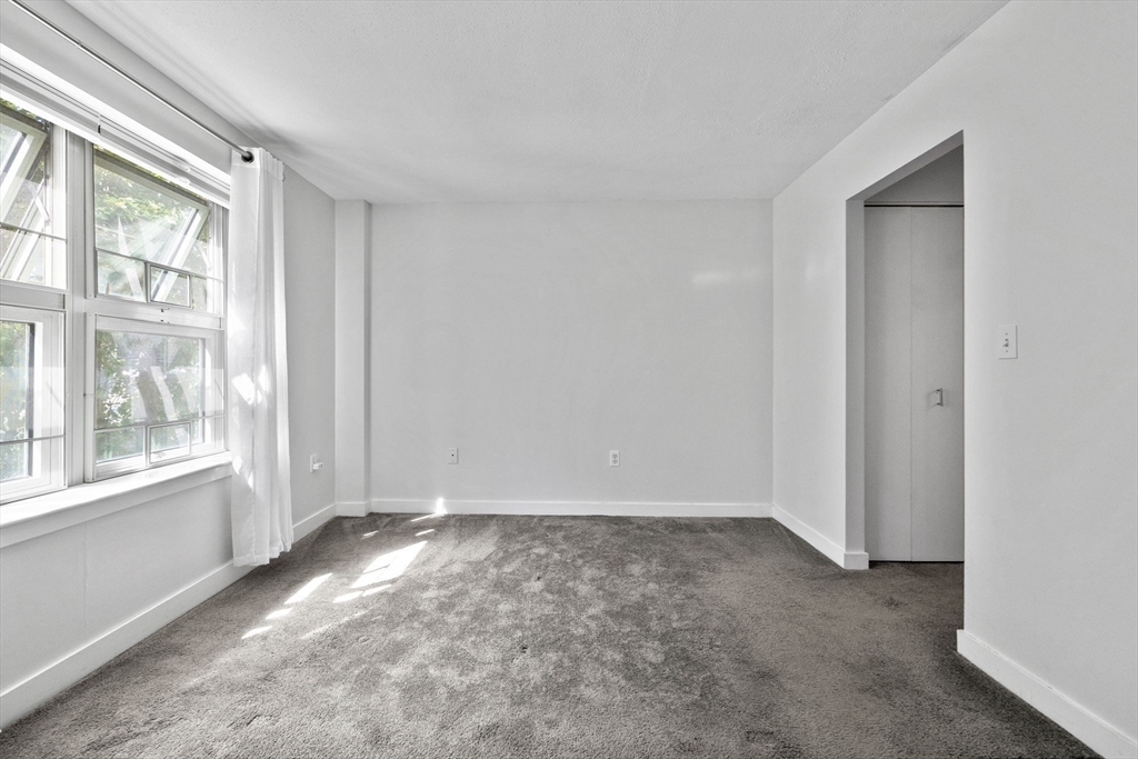 269 Cambridge Rd # 203