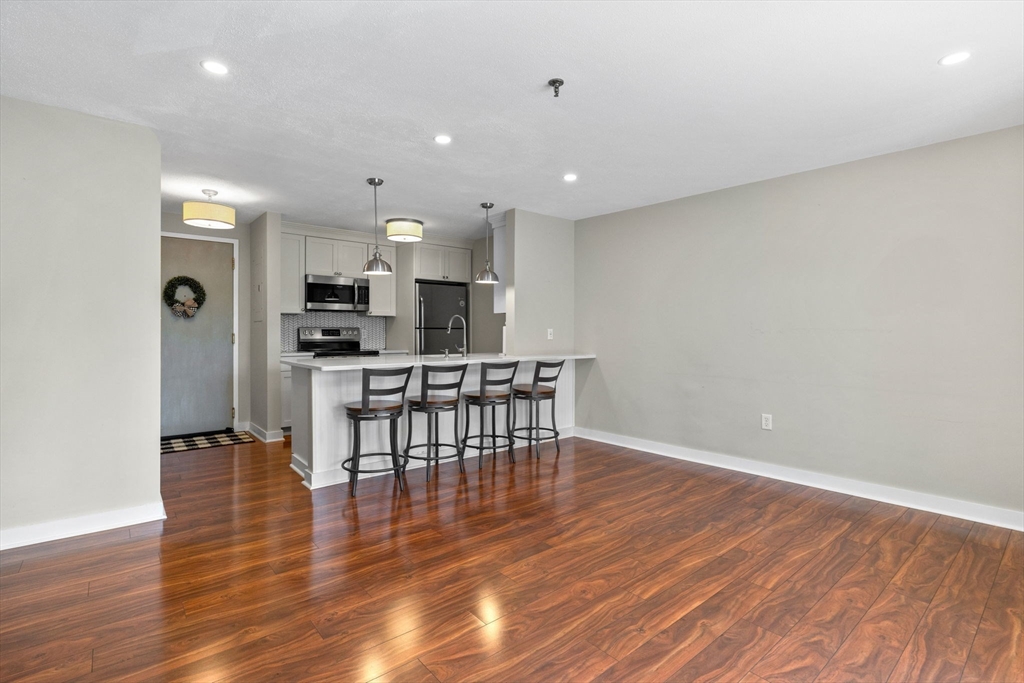 269 Cambridge Rd # 203