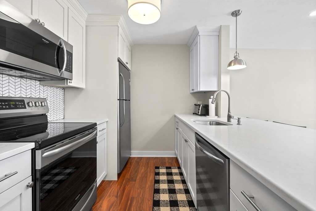 269 Cambridge Rd # 203