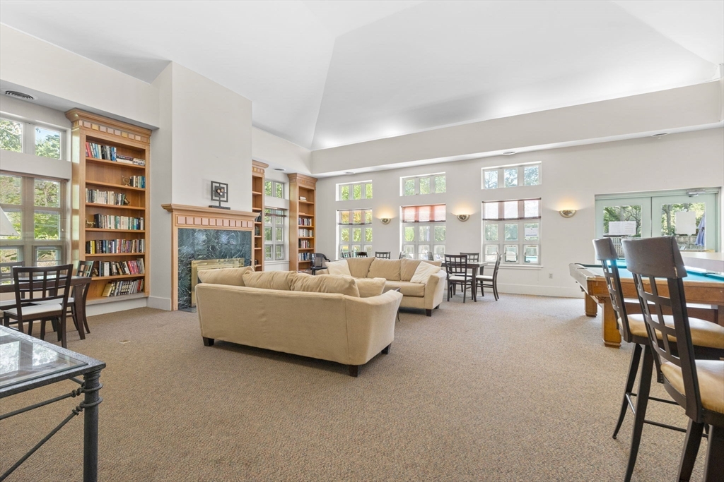 269 Cambridge Rd # 203