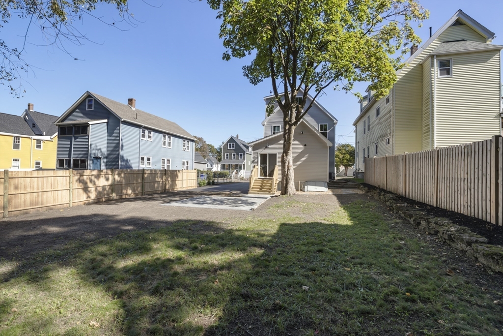 35 Garfield Avenue