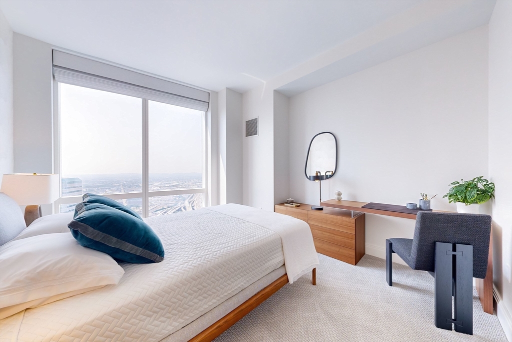 240 Devonshire Street # 5806