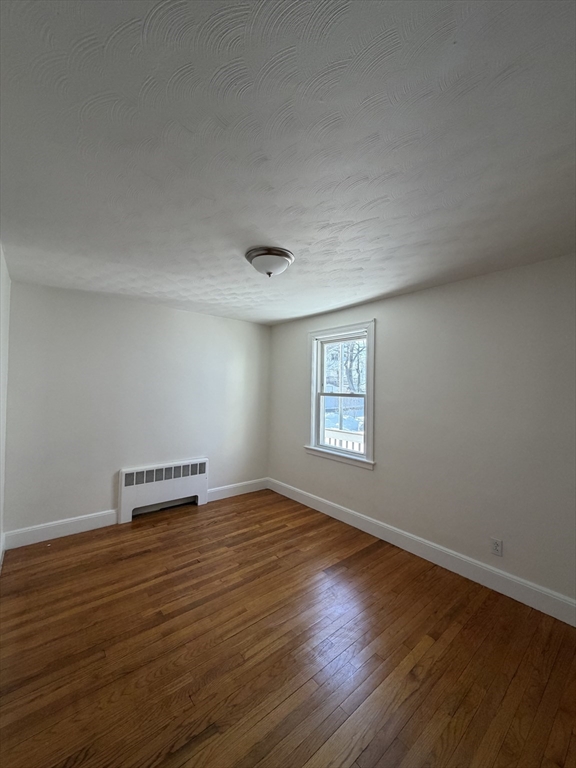 52 Jefferson Ave # 1