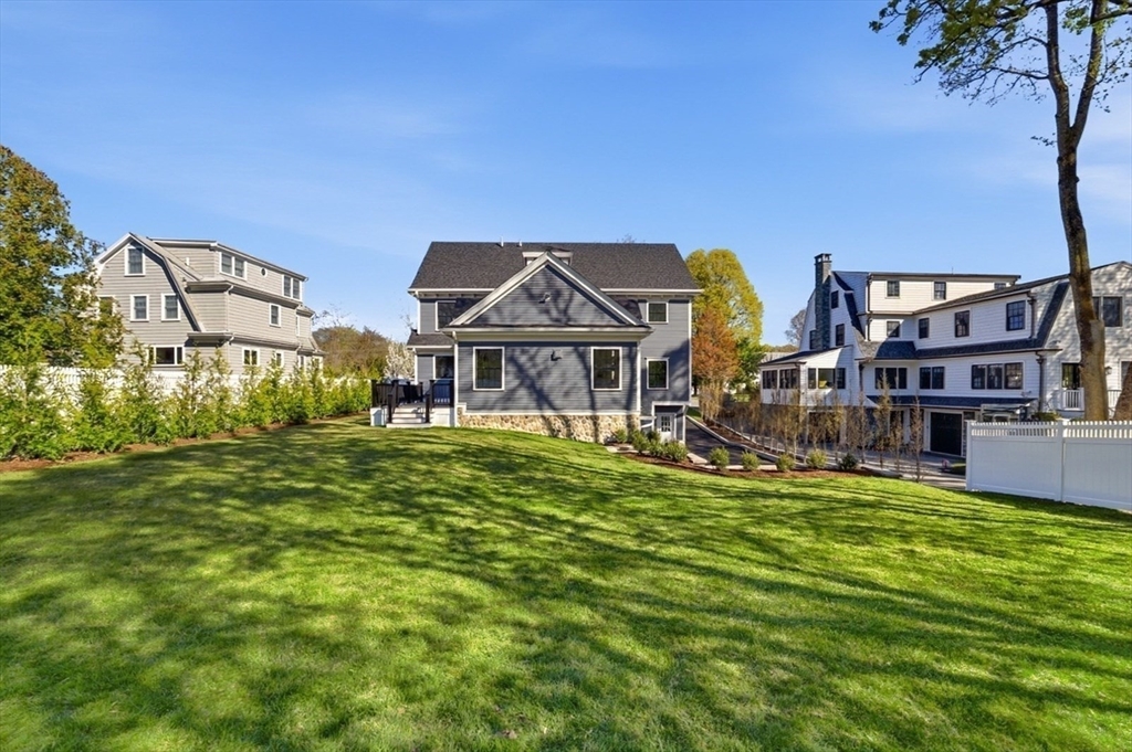40 Foxcroft Rd