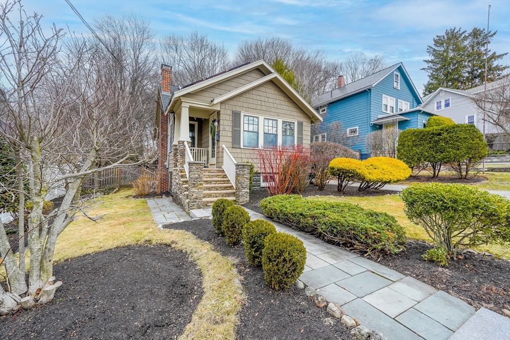 4 Wescott Rd