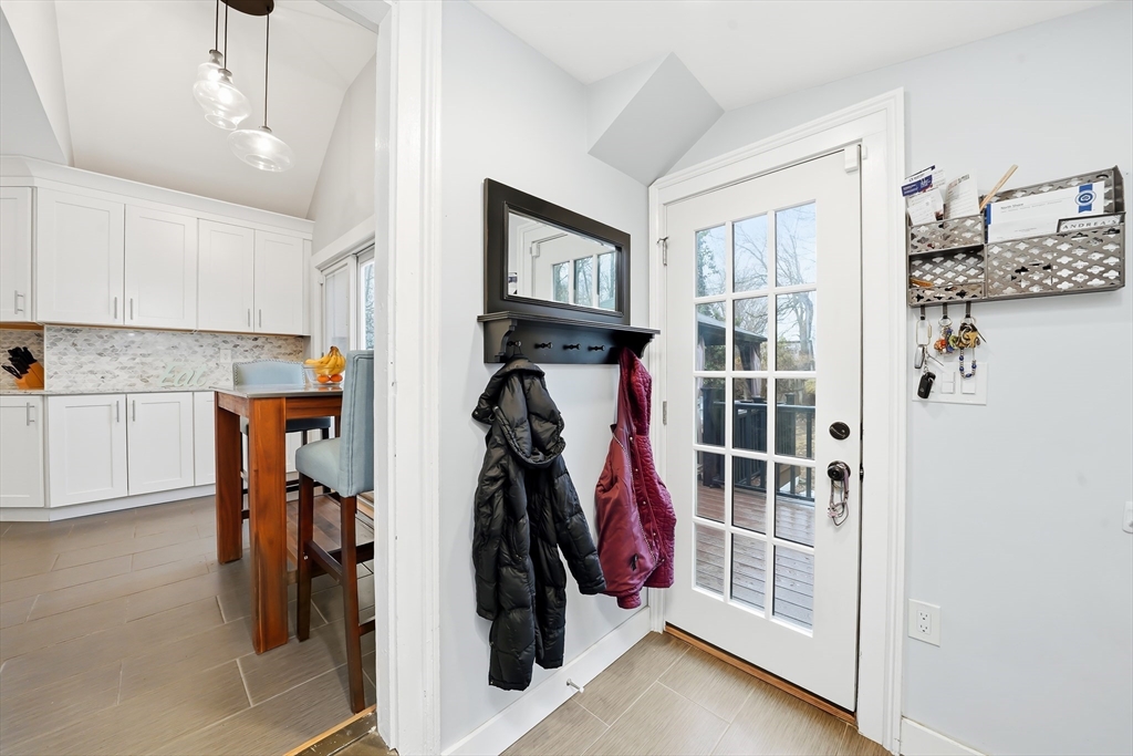 4 Wescott Rd