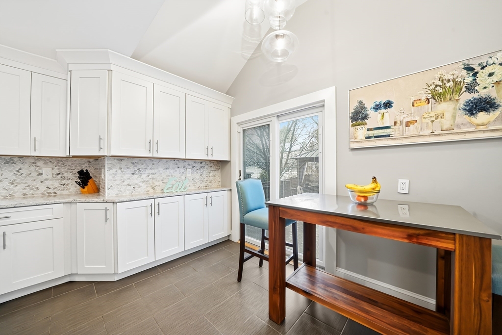 4 Wescott Rd
