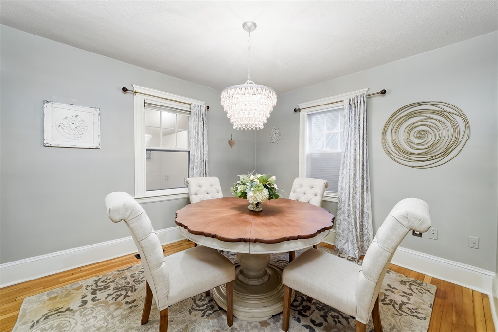 4 Wescott Rd