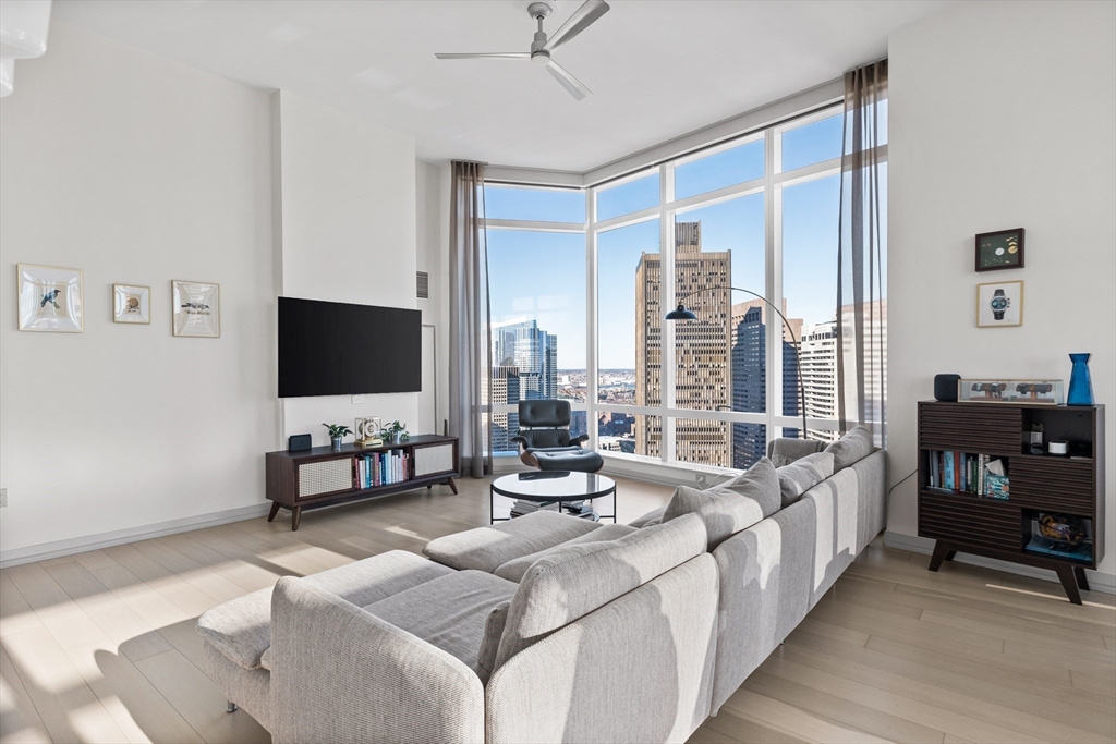 1 Franklin St # 3708