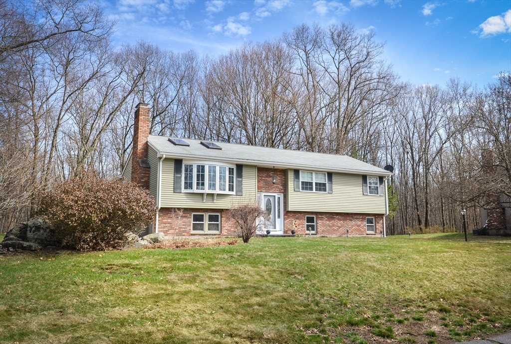 39 Cypress Ave