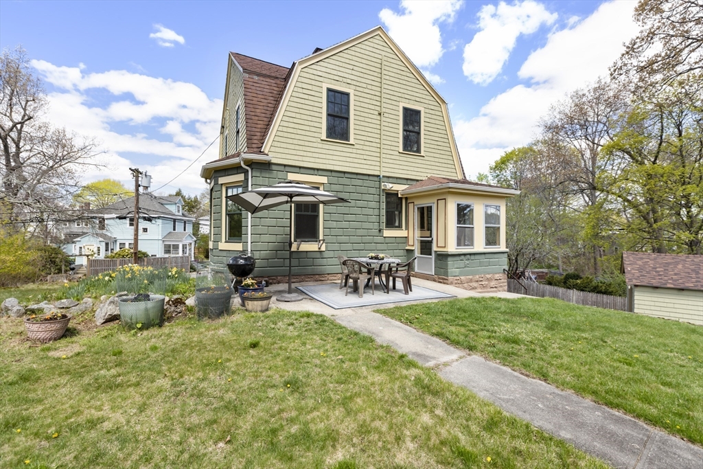 54 Oak Street