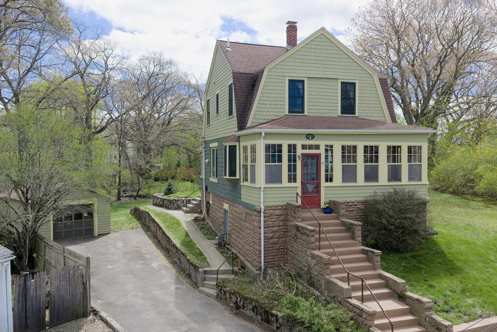 54 Oak Street