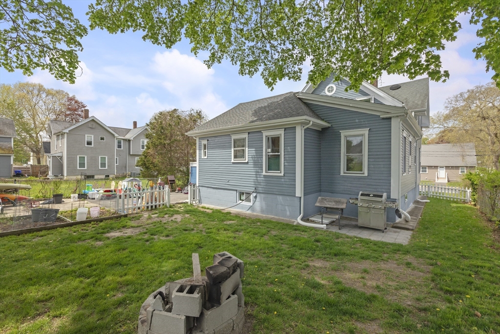 38 Clinton Street