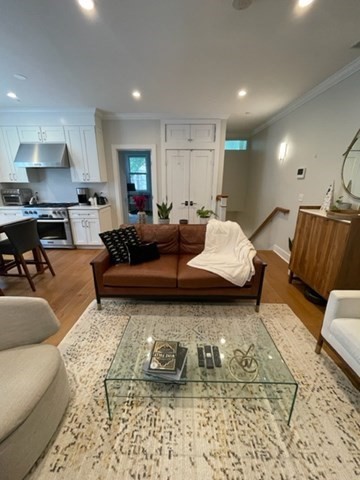 384 Windsor # 2