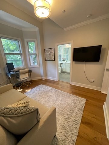 384 Windsor # 2