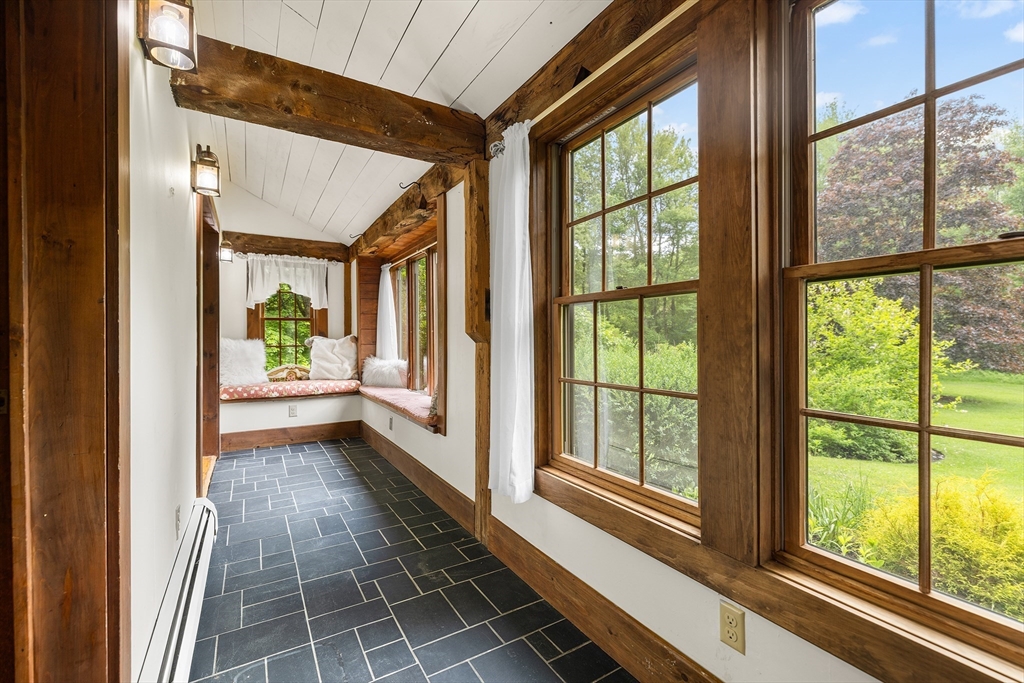 309 Mendon Rd