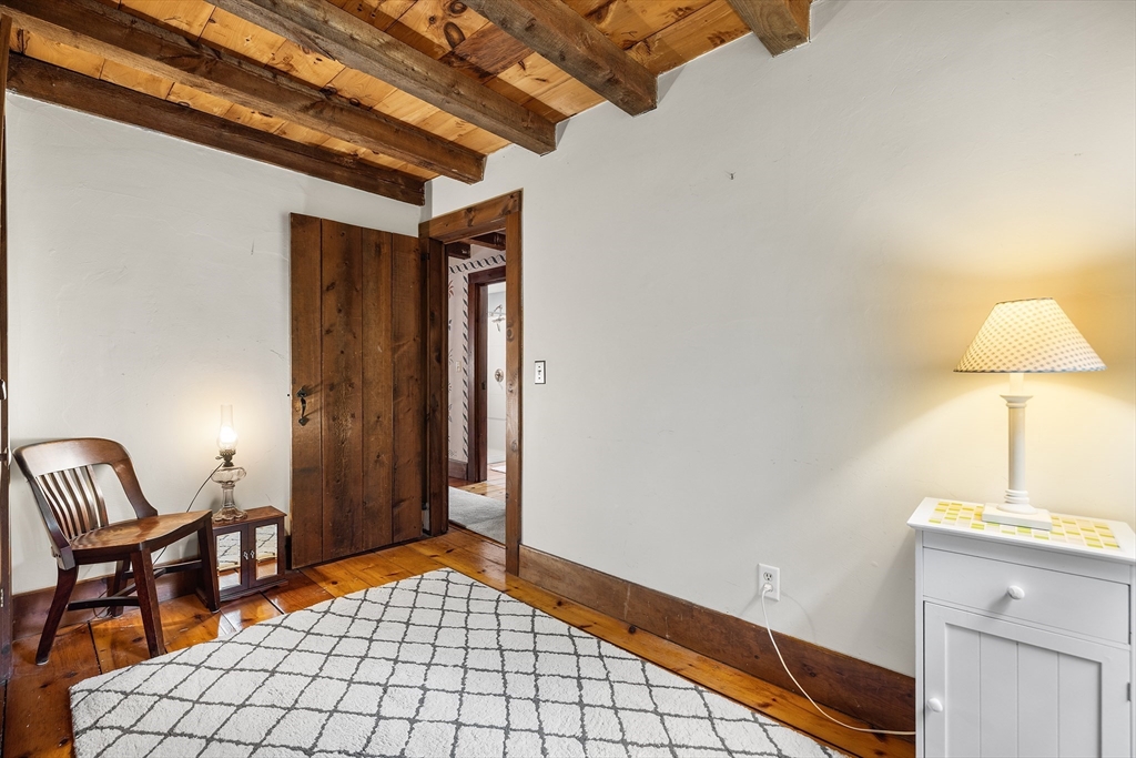 309 Mendon Rd