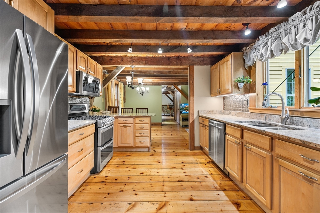 309 Mendon Rd