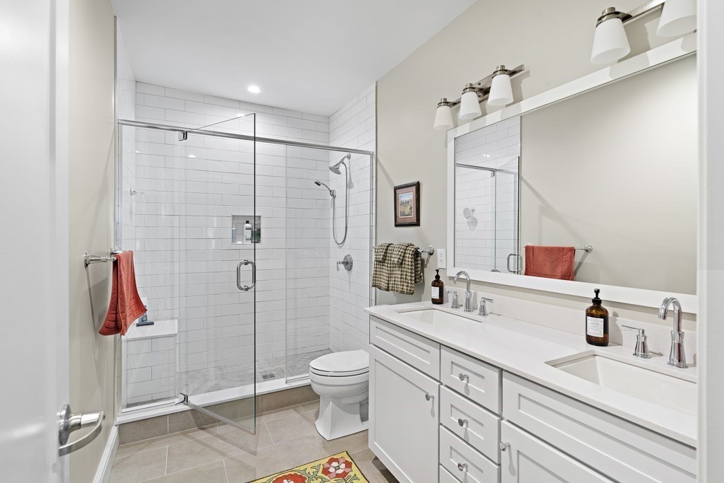 175 North Ave # 302