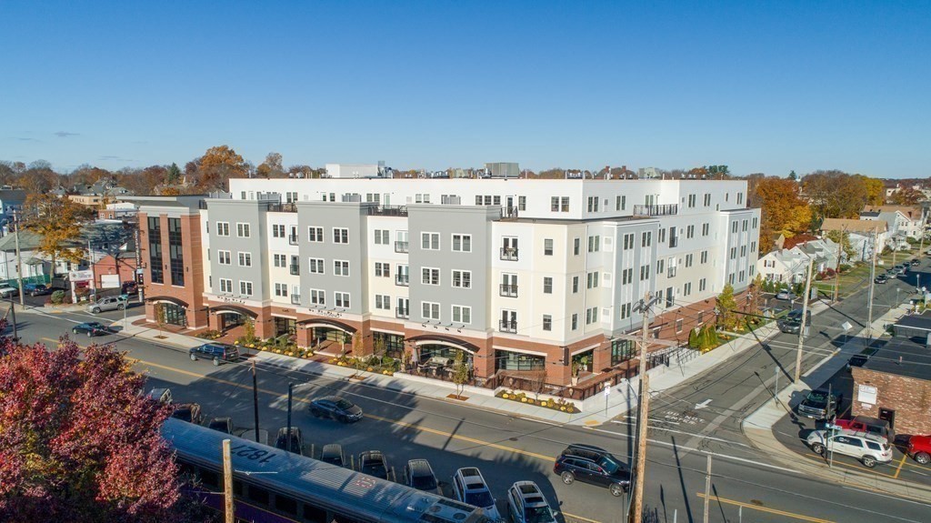 175 North Ave # 302