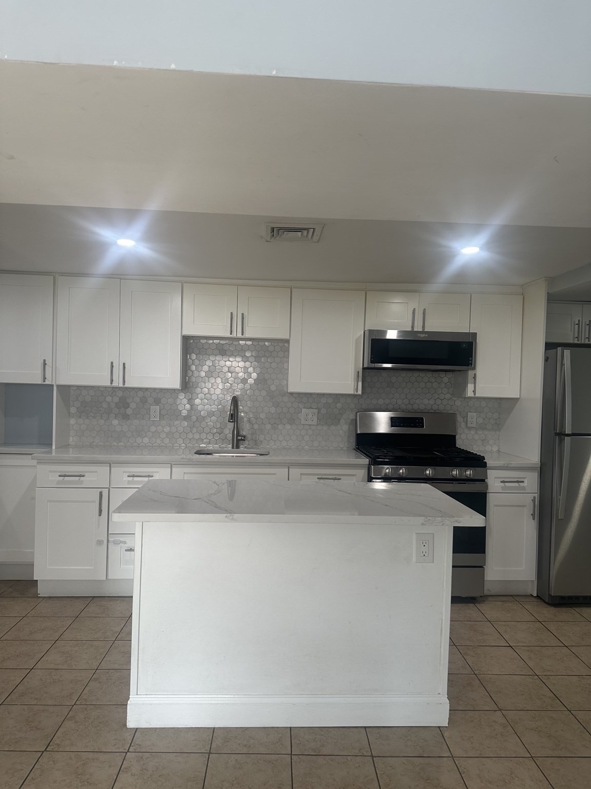 15 Washington Ave # 1