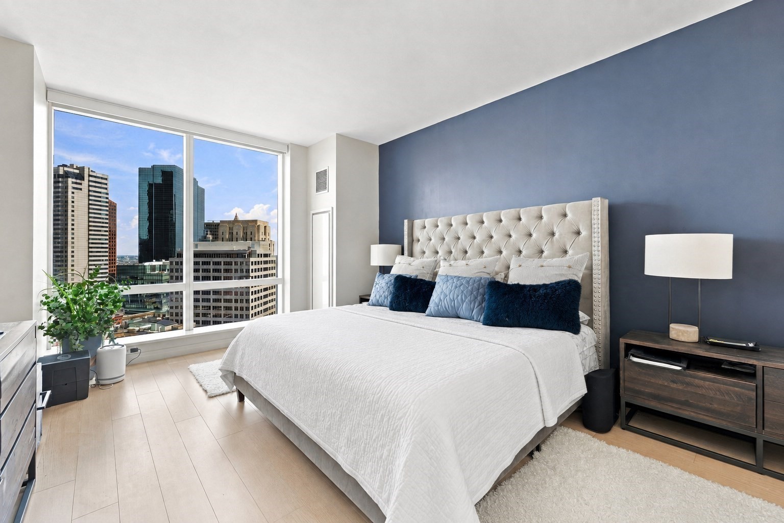 1 Franklin St # 2604