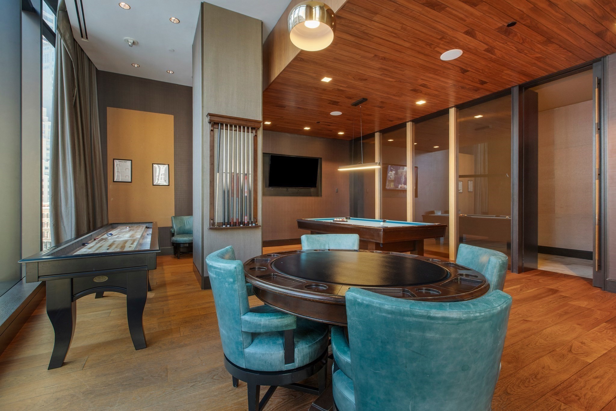 1 Franklin St # 2604