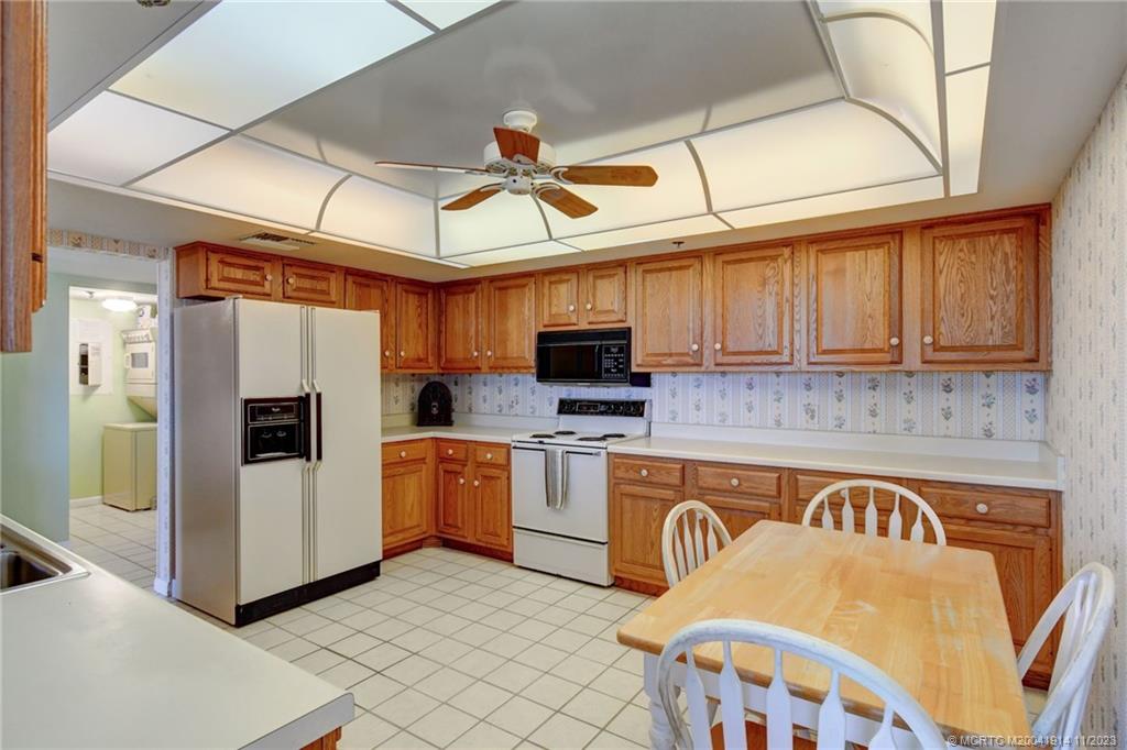 5047 N Highway A1a 1401