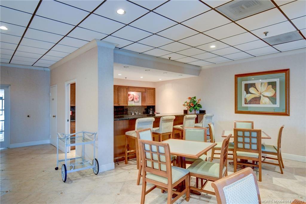 5047 N Highway A1a 1401