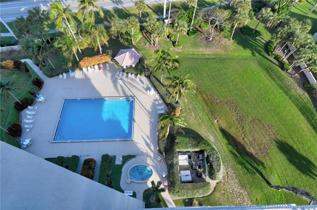 5047 N Highway A1a 1401