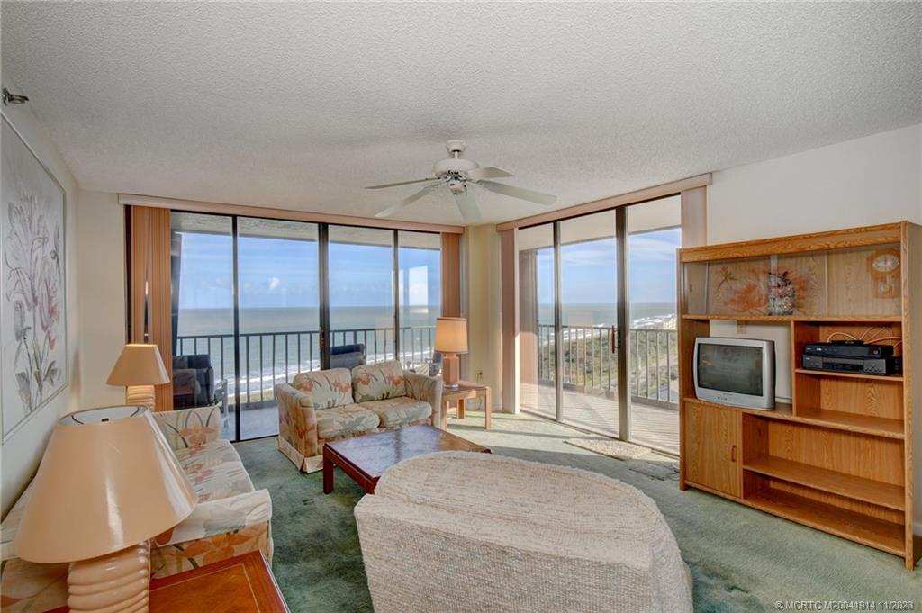 5047 N Highway A1a 1401