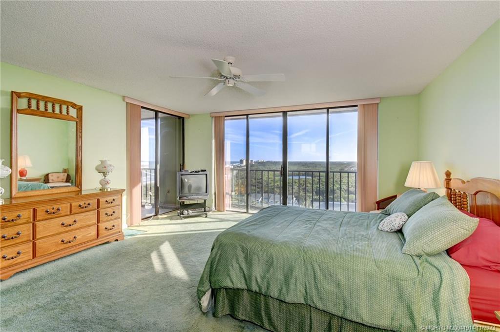 5047 N Highway A1a 1401
