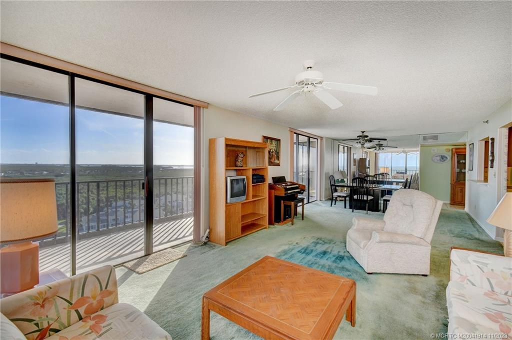 5047 N Highway A1a 1401