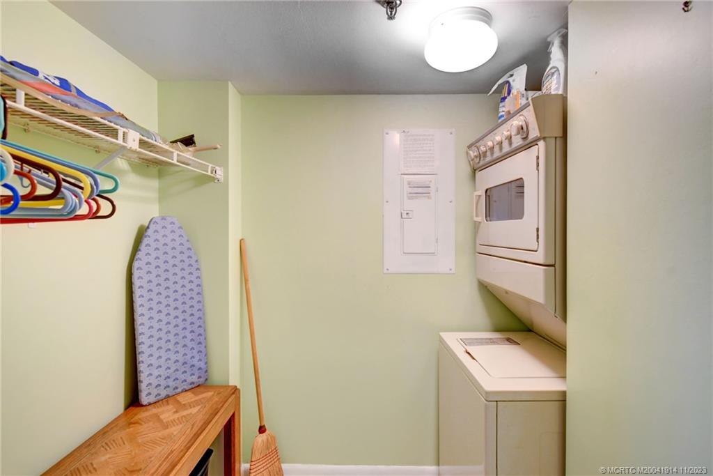 5047 N Highway A1a 1401