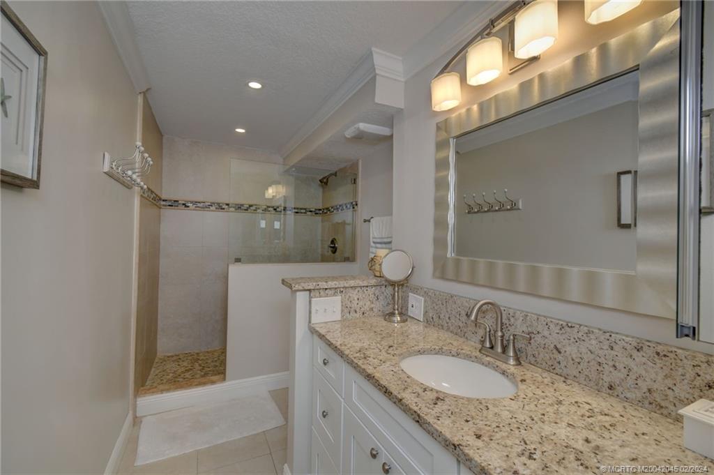7380 S Ocean Drive 221