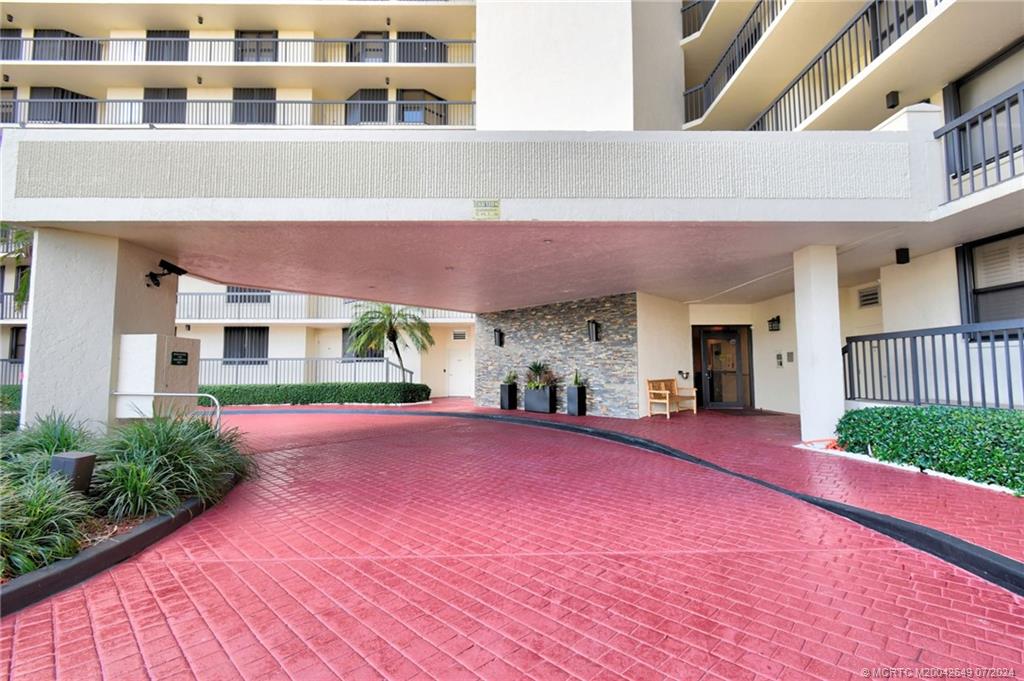 9500 S Ocean Drive 809