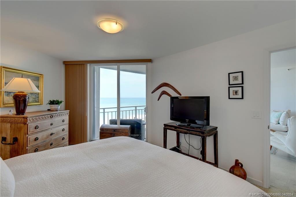 9600 S Ocean Drive 402