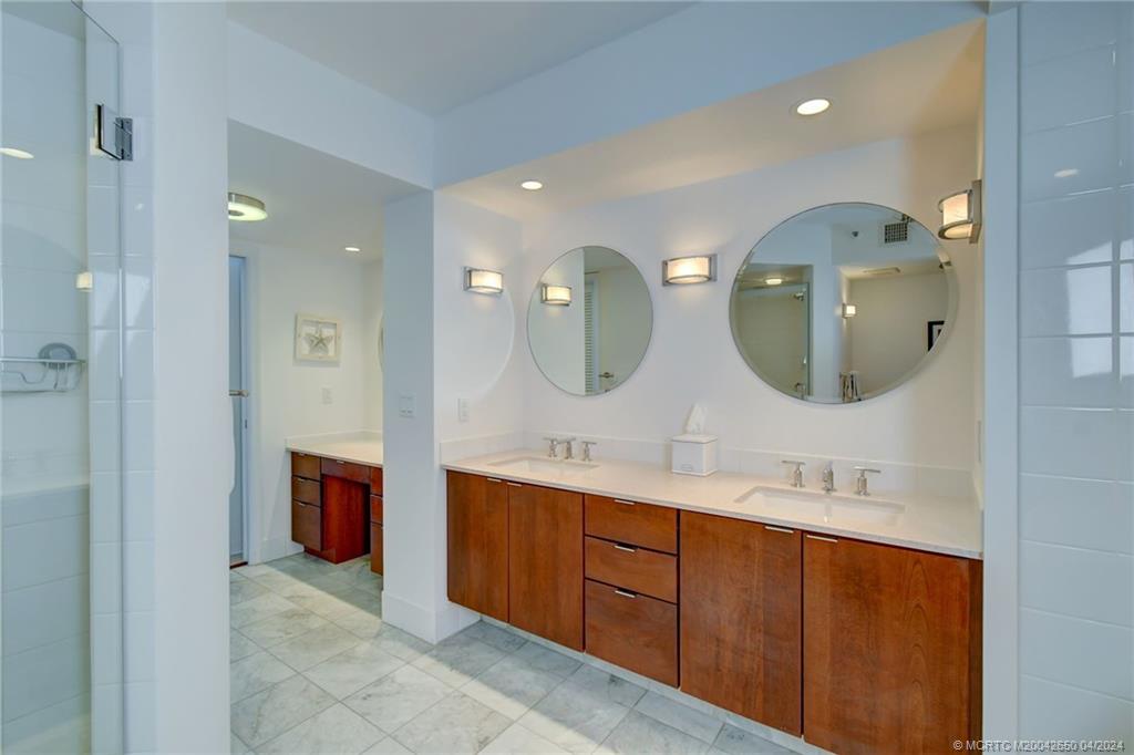 9600 S Ocean Drive 402