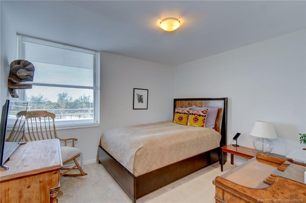 9600 S Ocean Drive 402