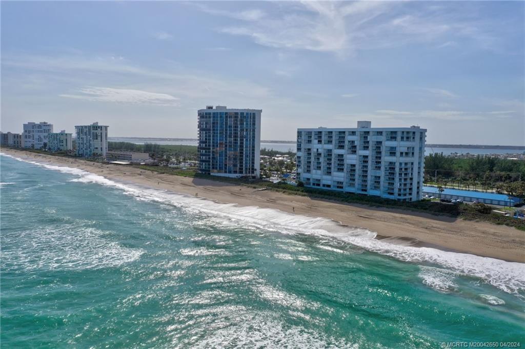 9600 S Ocean Drive 402