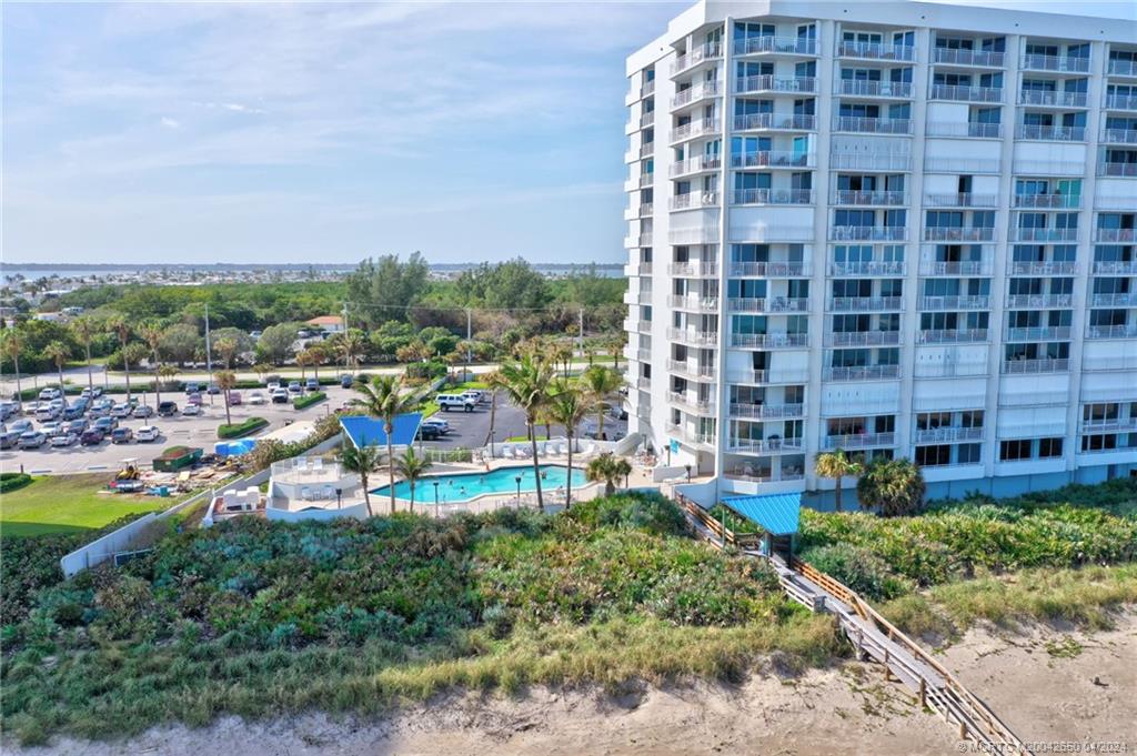 9600 S Ocean Drive 402