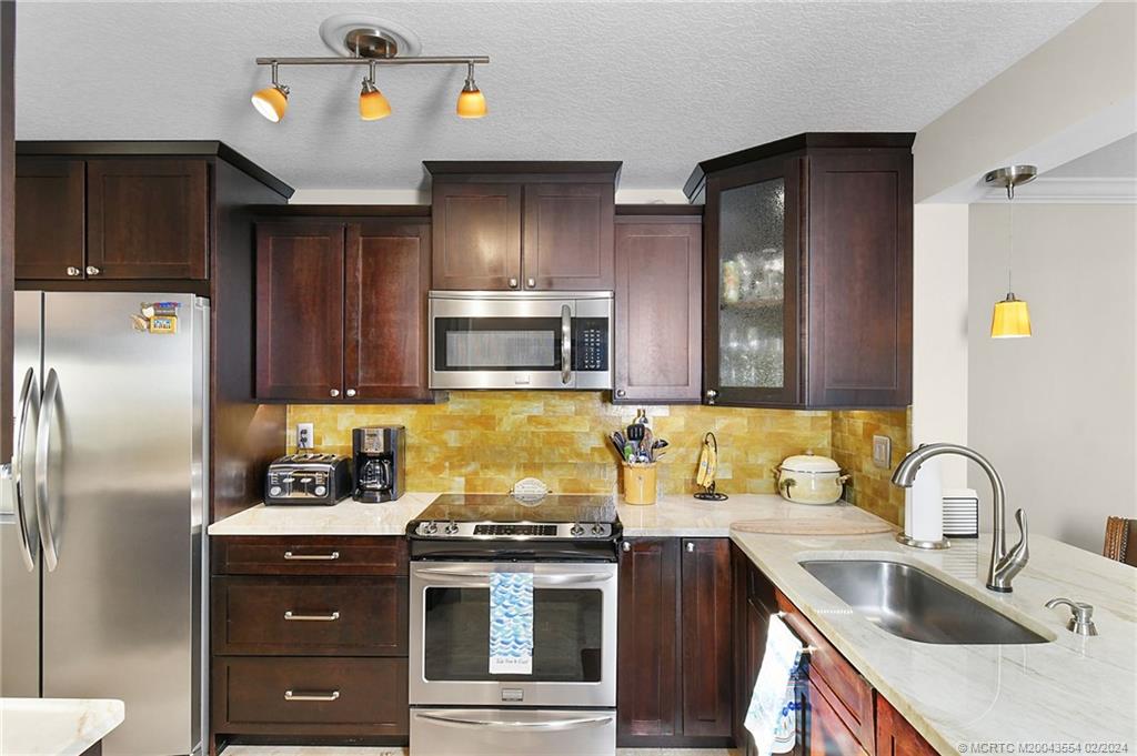 9400 S Ocean Drive 301