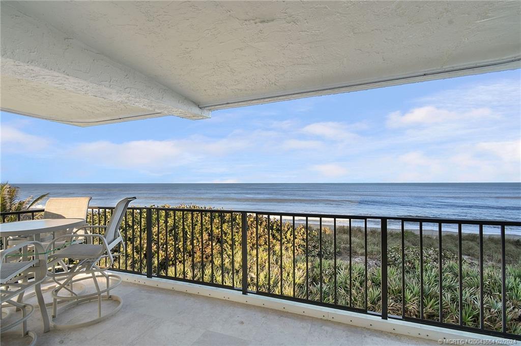 9400 S Ocean Drive 301