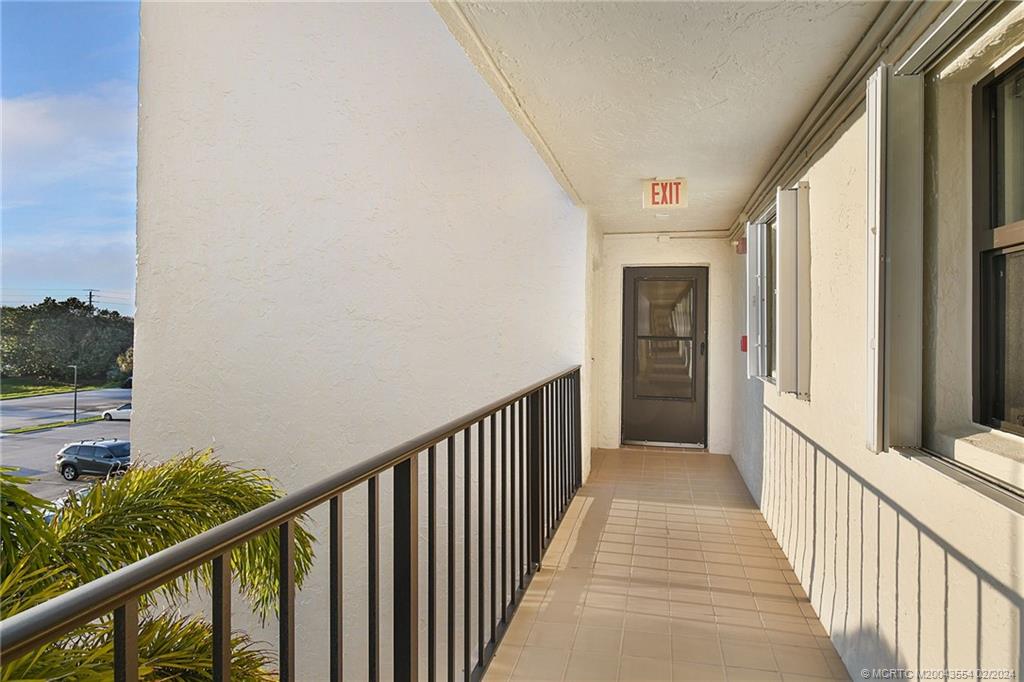 9400 S Ocean Drive 301
