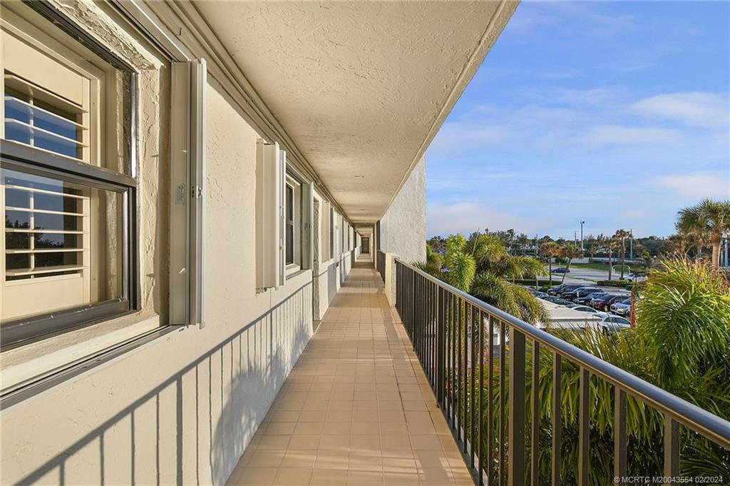 9400 S Ocean Drive 301