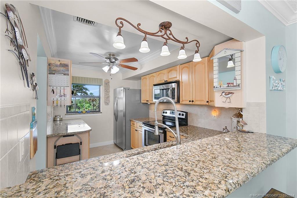7440 S Ocean Drive 325