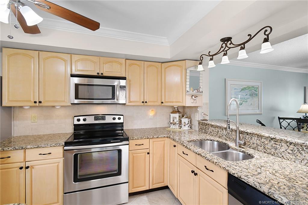7440 S Ocean Drive 325