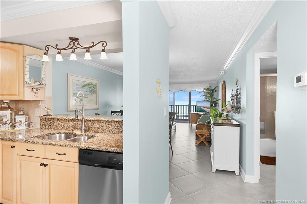 7440 S Ocean Drive 325