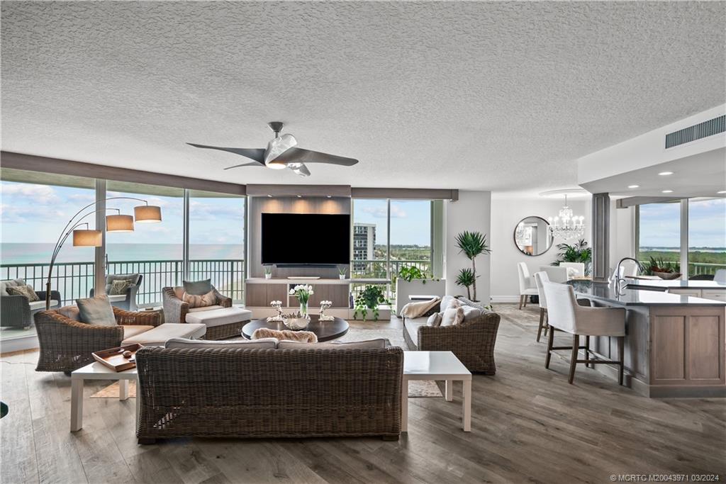 8650 S Ocean Drive 806